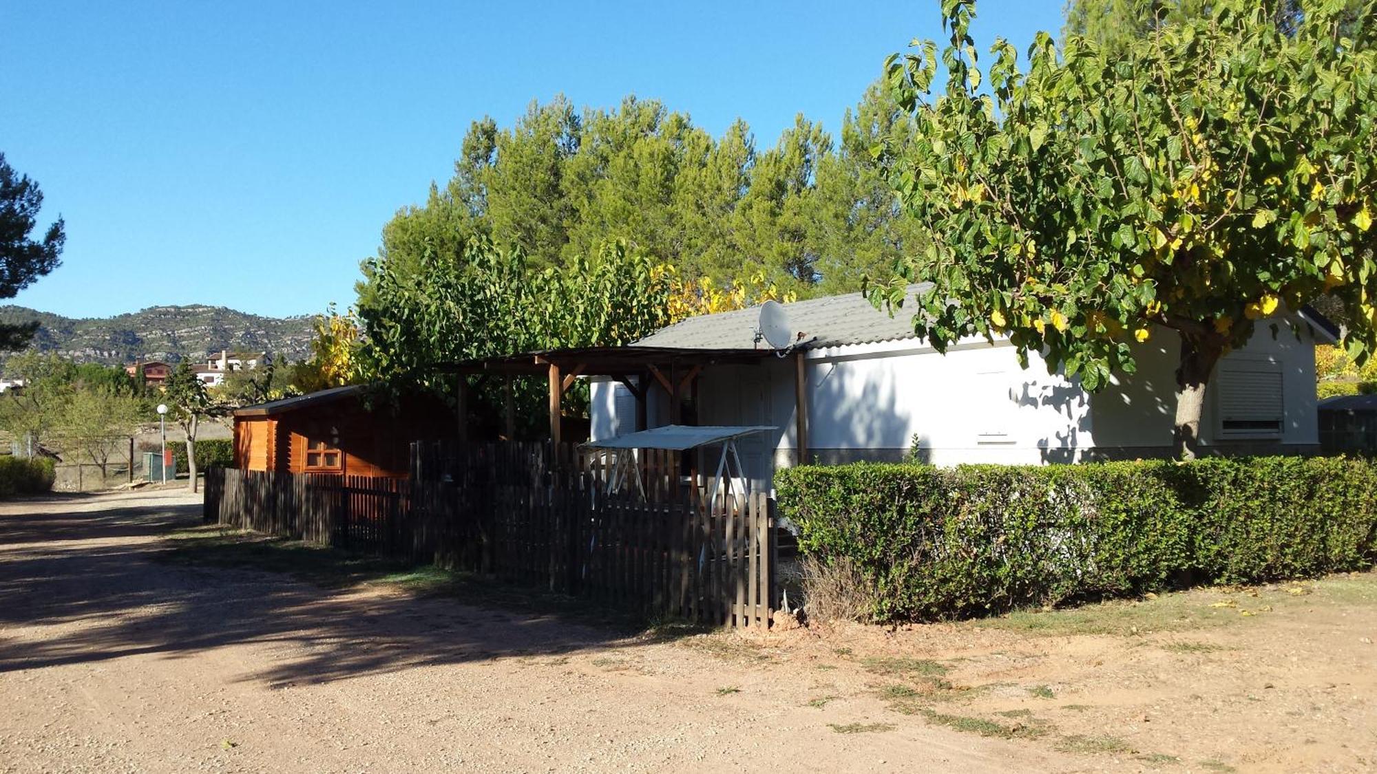 Montsant Park Camping & Bungalow Ulldemolins Exterior photo