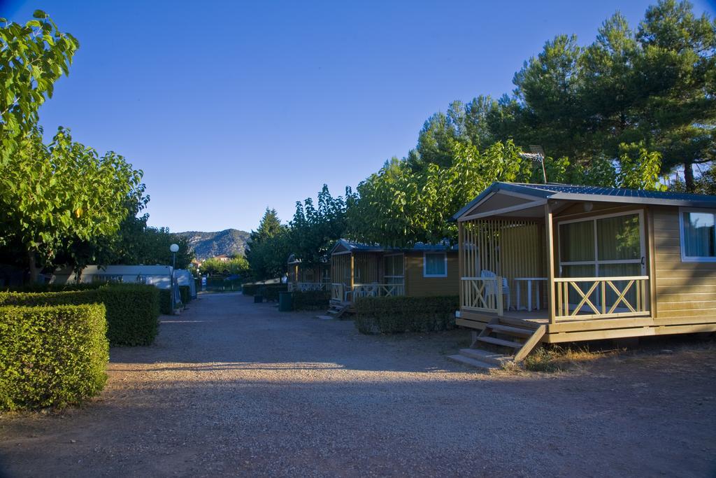Montsant Park Camping & Bungalow Ulldemolins Exterior photo