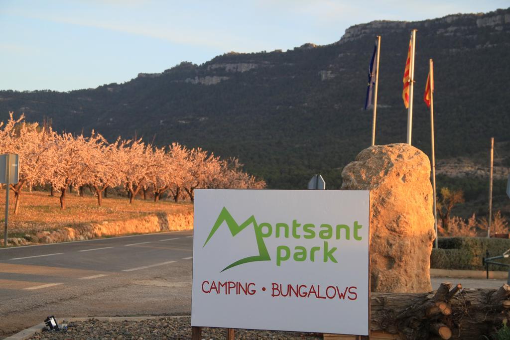 Montsant Park Camping & Bungalow Ulldemolins Exterior photo