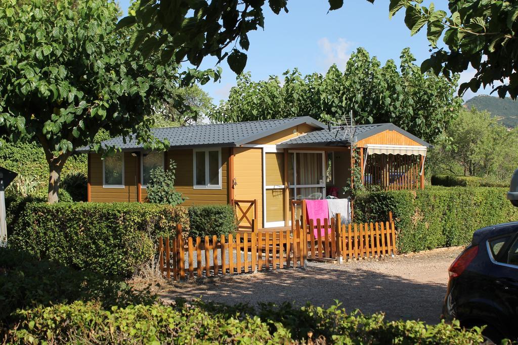 Montsant Park Camping & Bungalow Ulldemolins Exterior photo